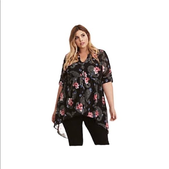 Torrid 00 (US 10) Paisley Print Chiffon Button Front Top. - Picture 1 of 10
